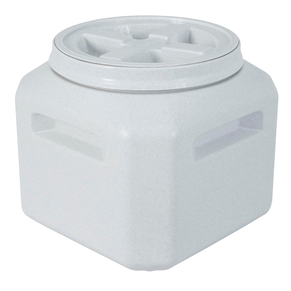 Airtight Pet Food Storage Container with Scoop X315