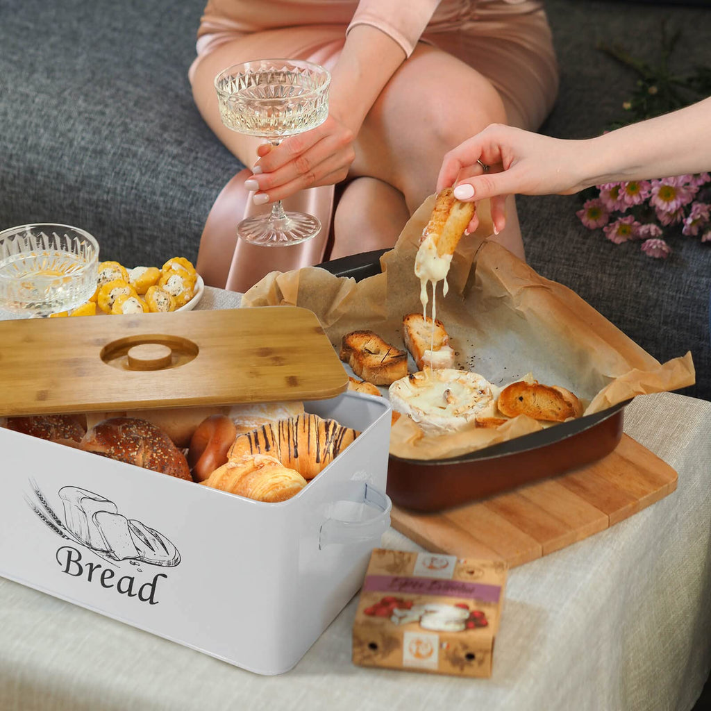 White Metal Bread Box with Bamboo Lid D923