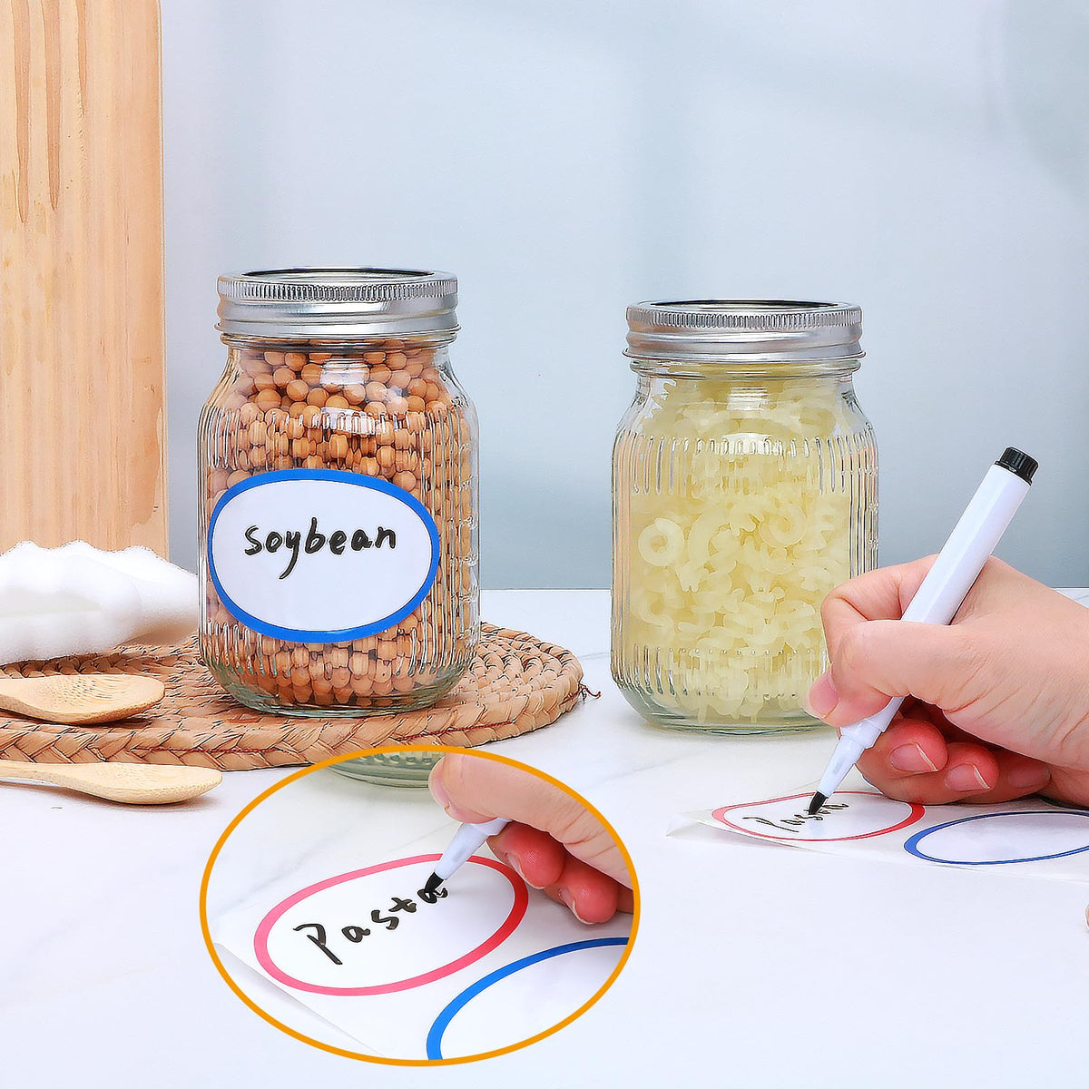 16 Pack 16 oz Mason Jars with Lids C289857